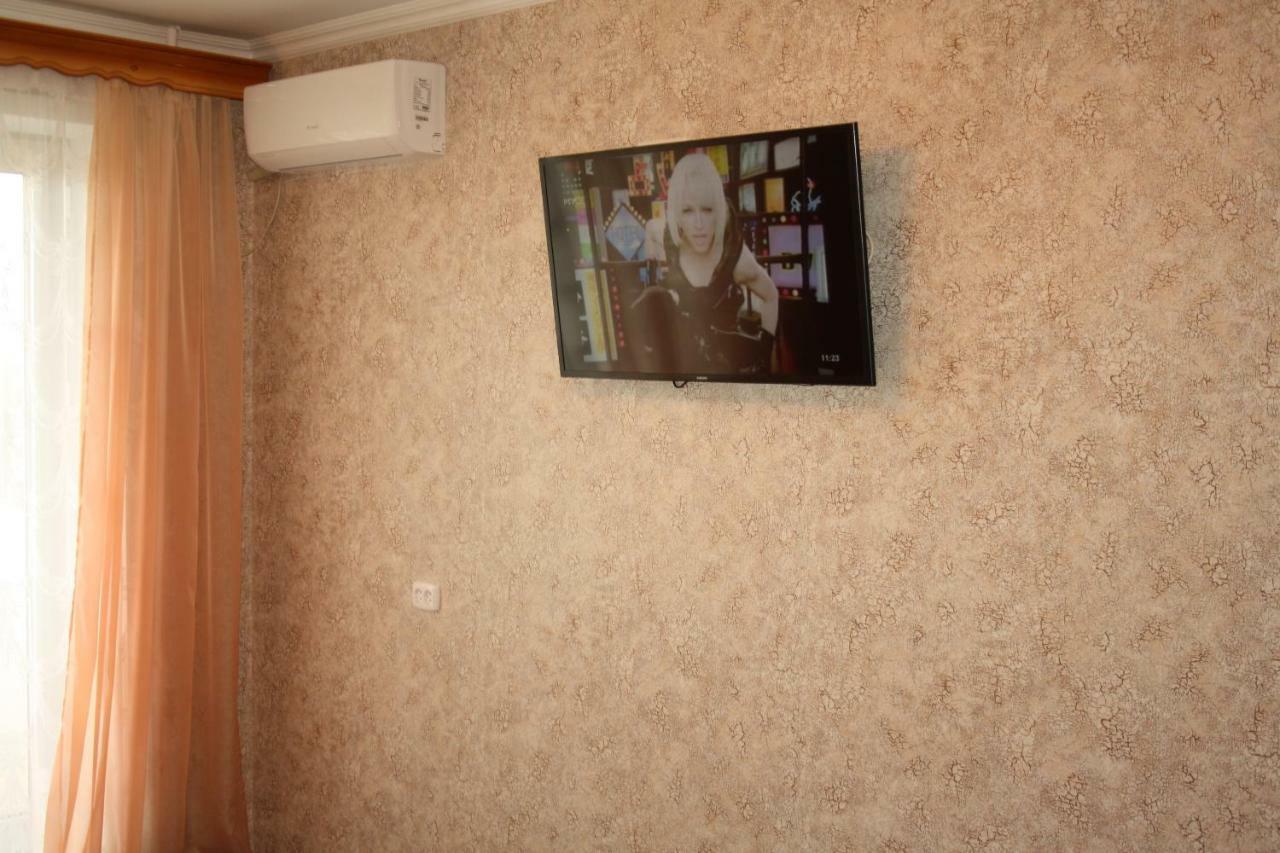 1-Комнатная Квартира На Набережной Pavlodar Exterior photo